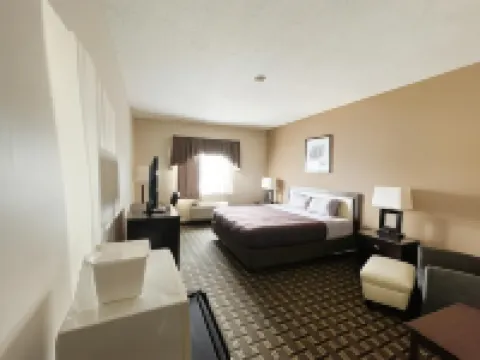 FairBridge Inn & Suites Batavia-Darien Amusement Park Hotels in Batavia