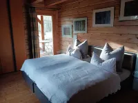 Cozy house "Gut Briesen" in the Westhavelland Nature Park with an old park