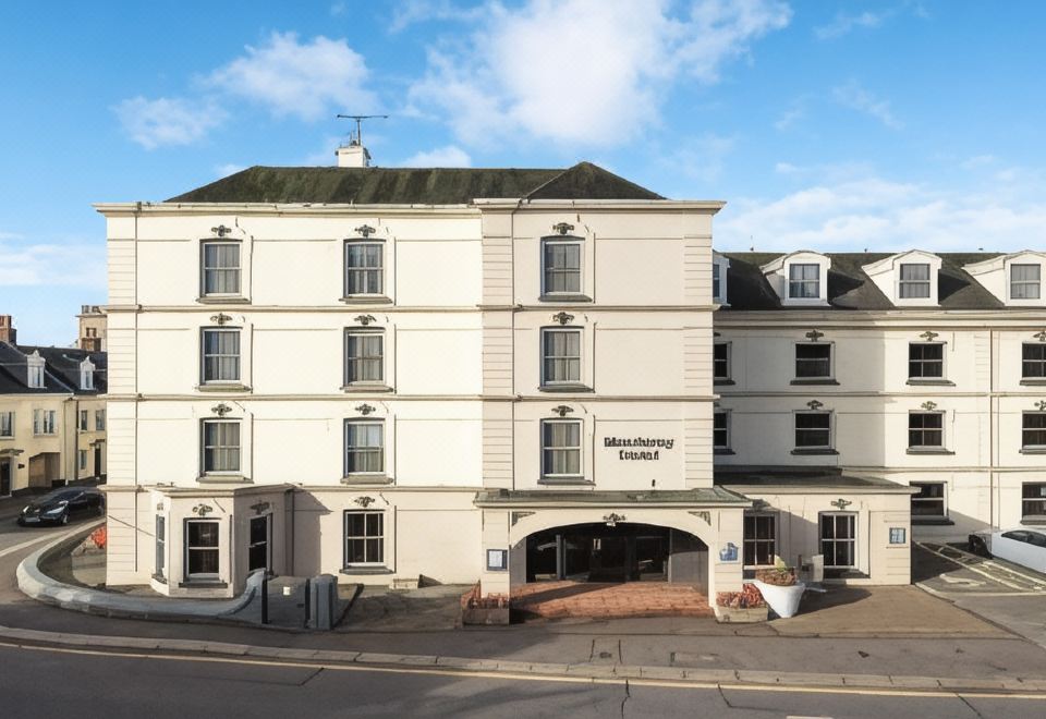 hotel overview picture