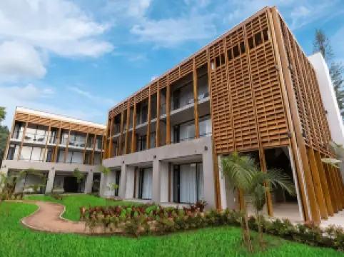 เลอ เปตีต์ วิลลาจ โรงแรม แอนด์ สปา