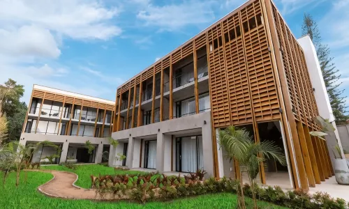 Le Petit Village Boutique Hotel & Spa