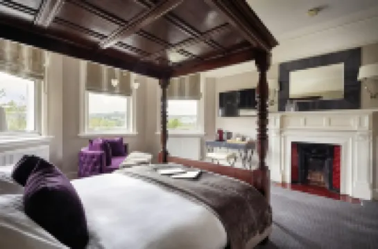 Dorian House Boutique B&B - Free Parking!