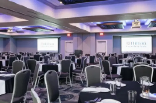 麥迪遜陽光大草原希爾頓花園酒店 森普雷里酒店