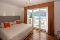 Hotel Campione - Pools