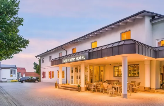 英戈爾施塔特美居酒店