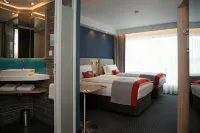 Holiday Inn Express ZÜRICH Airport