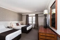 Country Comfort Amity Motel