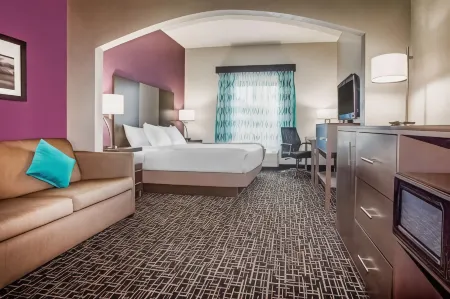 La Quinta Inn & Suites by Wyndham Pontoon Beach Отели в г. Понтун Бич