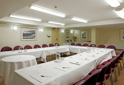 2. 쿠지 샌즈 호텔..