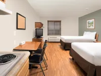 WoodSpring Suites Wilkes-Barre - parking