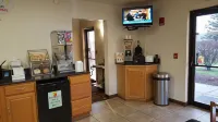 Super 8 by Wyndham Abingdon VA - breakfast