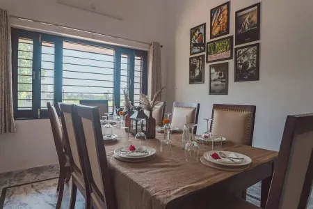 5Bhk Villa in Leopard Paradise @Waarah Ville Jawai Отели рядом с достопримечательностью «Riva Stays & Trails»