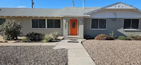 Patio Paradise 3 Bedroom Home Hot Tub too5 minutes from Fort Huachuca)