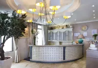 Hotel Daumesnil-Vincennes Hotels in Département Val-de-Marne