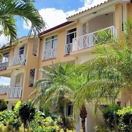 Apartment 5 Mins Walk To The Beach