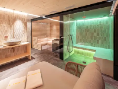 โรงแรม Sarazena โรงแรมในเซอร์แมท