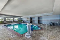 Best Western Plus Big Lake Inn - parking