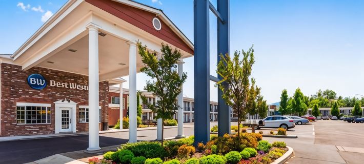 Best Western Horizon Inn Отели в г. Джексон