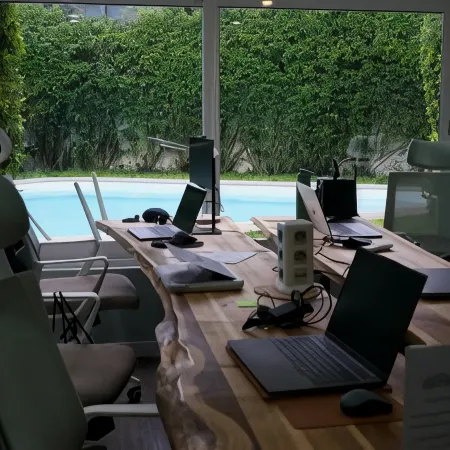 Luna House & Cowork