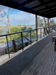 Perfect Waterfront Escape in Marlo | Balcony Views & Nature All Around