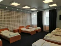 Biznes Turist Hotel - 2-Star