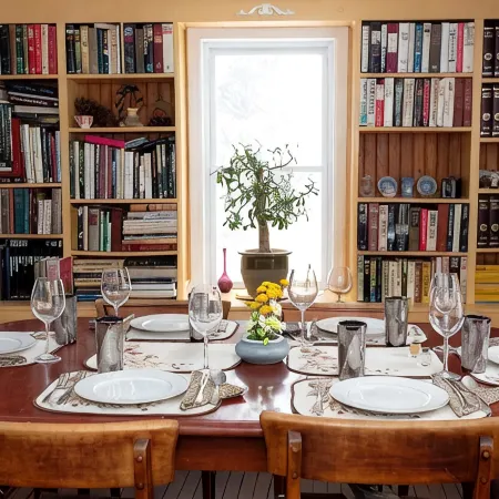 Charming Rustic Farmhouse in NS Wine & Ski Country, the Gaspereau Valley!