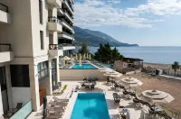 Invictus Hotel