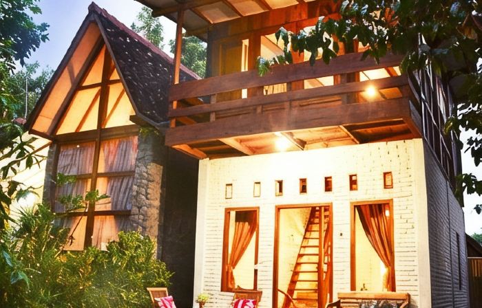 The Riverside Javanese Cottages