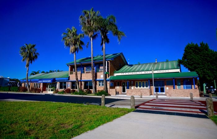 Tea Gardens Hotel