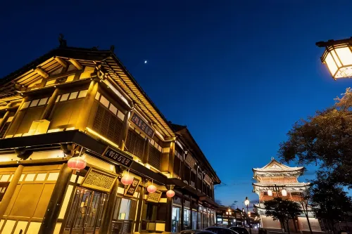 Le Chao Ju Inn (Huayan Temple of Datong ancient city)