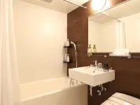 Smile Hotel Premium Osaka Higashishinsaibashi Hotele w: Osaka