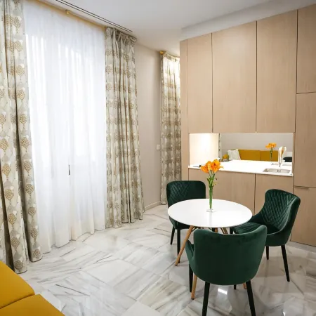Plazuela del Carbón Suites