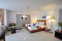 Flipper House Hotel