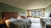 โรงแรมฟาน เดอร์ วอล์ก อาเปิลดูร์น - เดอ คานธาเรล