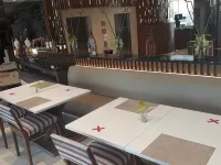 سويس- بيلين كيمايوران جاكرتا Hotels near آنكول