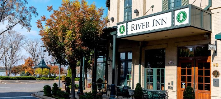 River Inn of Harbor Town Hotels in Memphis