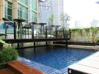 D'Primahotel Mega Kuningan Hotels near Kuningan City