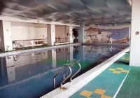 Press Plaza - Bathtub