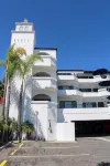 破浪酒店