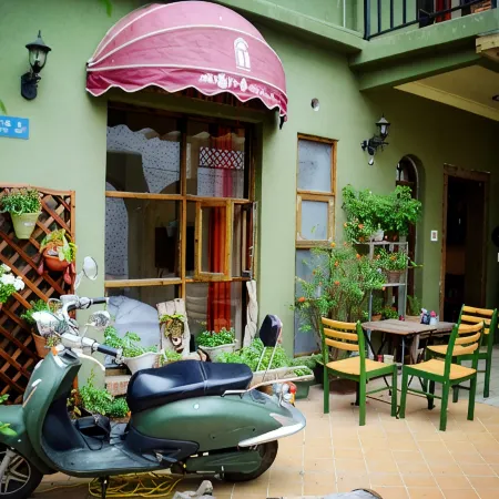 Chengqiangwai Xiangcheng Hostel (Shenzhen Branch 1) Отели рядом с достопримечательностью «Крепость Дапэн»