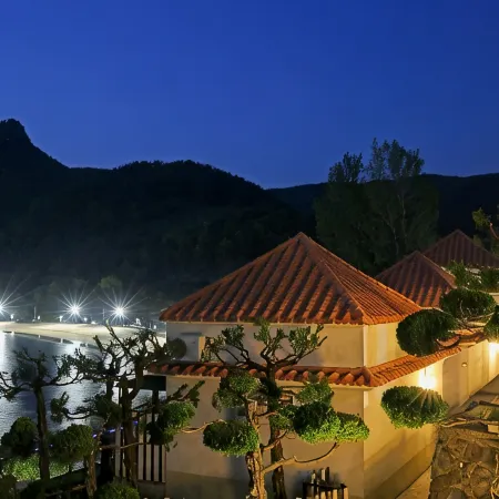 Namhe Acro Pension