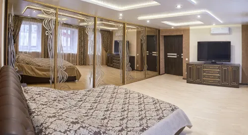 Chib'yu Hotel - 2-Star
