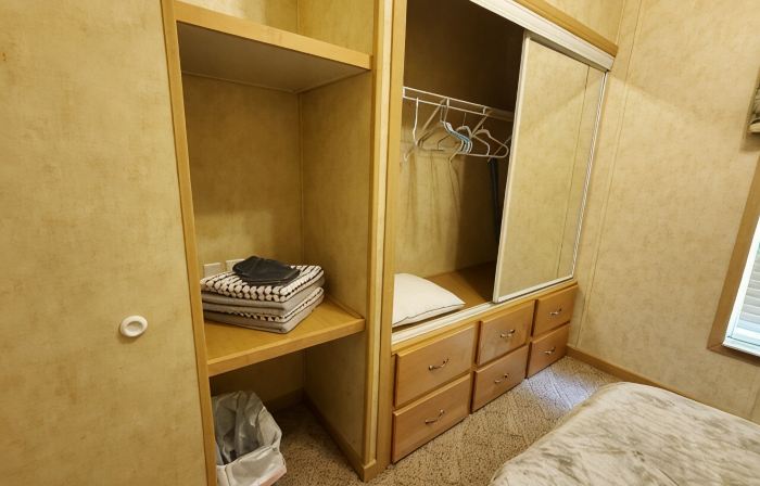 Recently Updated - Cozy Creekside Tiny Home w/ Full Kitchen; Walk to Distillery