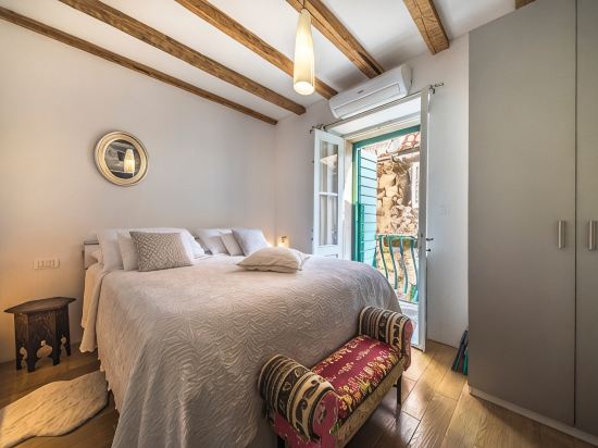 Luxury Apartment with healthy breakfast