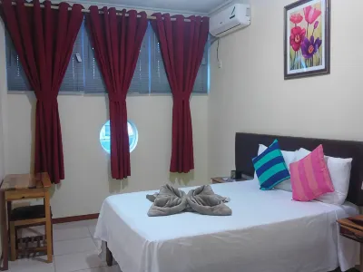 Sea Shell Palms, Ocho Rios Hotels in 