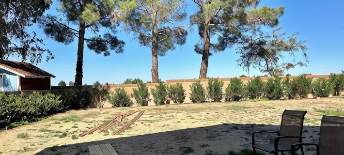 4BR/2.5BA House in Delightful Lancaster with WiFi, AC and Large Yard 랭커스터 호텔