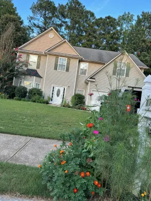 Enjoyable 4-bedroom house  in Dallas. Great place for the family & friends