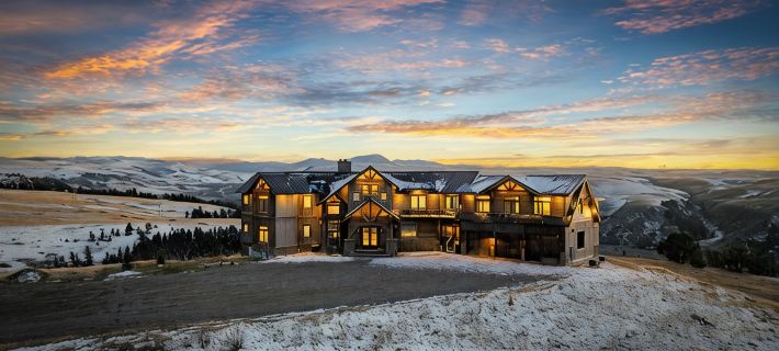 Belt Creek | Ski-in/Out, Gym, Hot Tub & Views Hotels in Cascade County