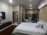 Galaxy Inn Hotels in Baubau