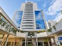 Quality Hotel & Suítes São Salvador Hotels near Boca do Rio